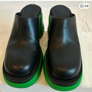 Bottega Veneta Black and Green Mules size 41